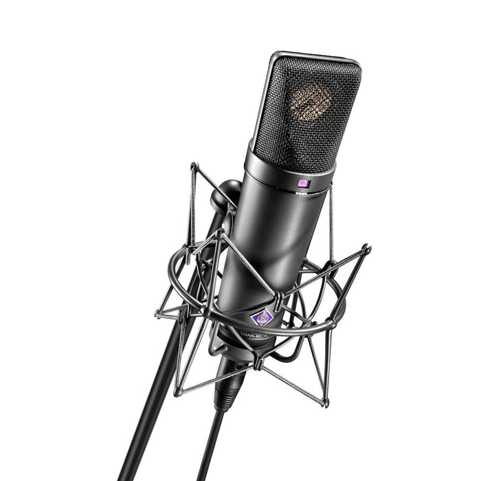 Neumann U 87 Ai MT Large-Diaphragm Multipattern Condenser Microphone Kit with Shockmount and Cable (Black)